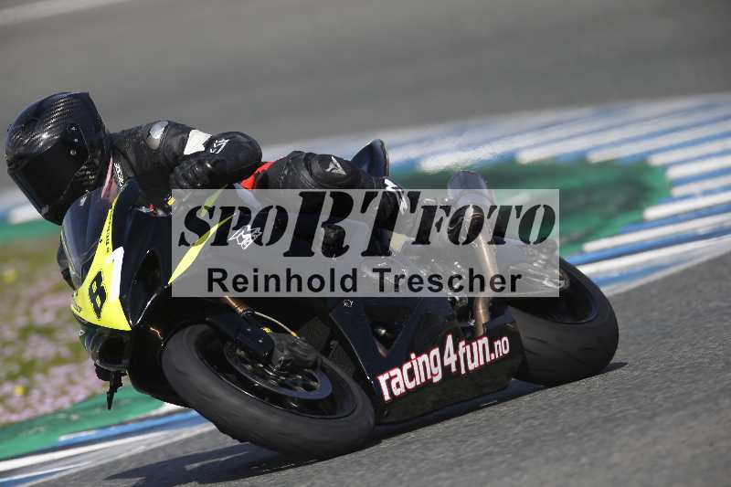 /02 29.01.-02.02.2024 Moto Center Thun Jerez/Gruppe gruen-green/87